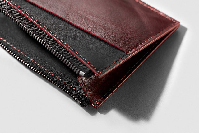 BETA | LEATHER L SHAPED-ZIP AROUND WALLET